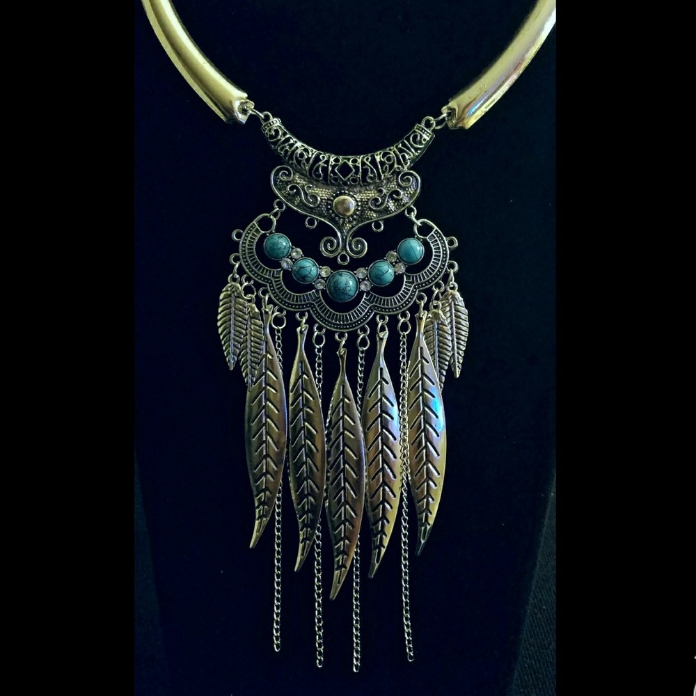 Choker Necklace